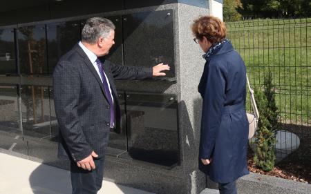 OTVORITEV NOVGA DELA POKOPALIŠČA V CERKNICI 24 FOTO LJUBO VUKELIČ
